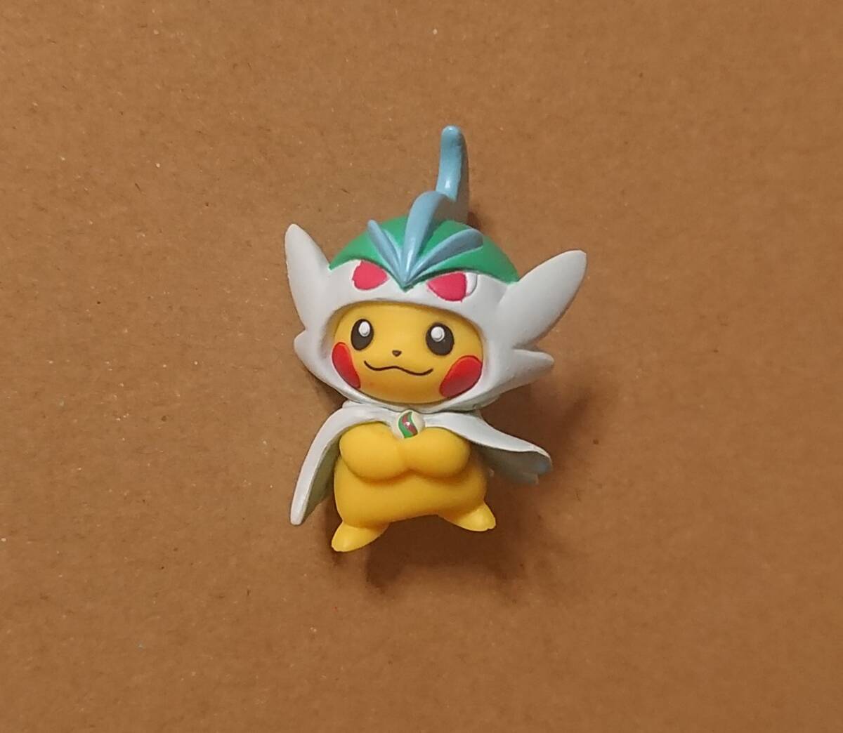 モンコレ　エルレイド　台座有り ポケモン モンコレ エルレイド 台座付き モンコレ 2007年 Amazon