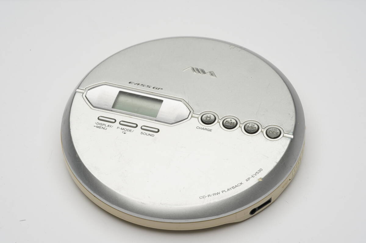 AIWA XP-EV530 ポータブルCDプレーヤー 卓上オーディオ (Tabletop Audio): ポータブルCDプレイヤー(AIWA