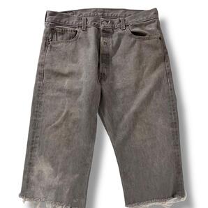 リーバイス 501 カットオフ ハーフパンツ ひざ丈 フェード 古着 W36