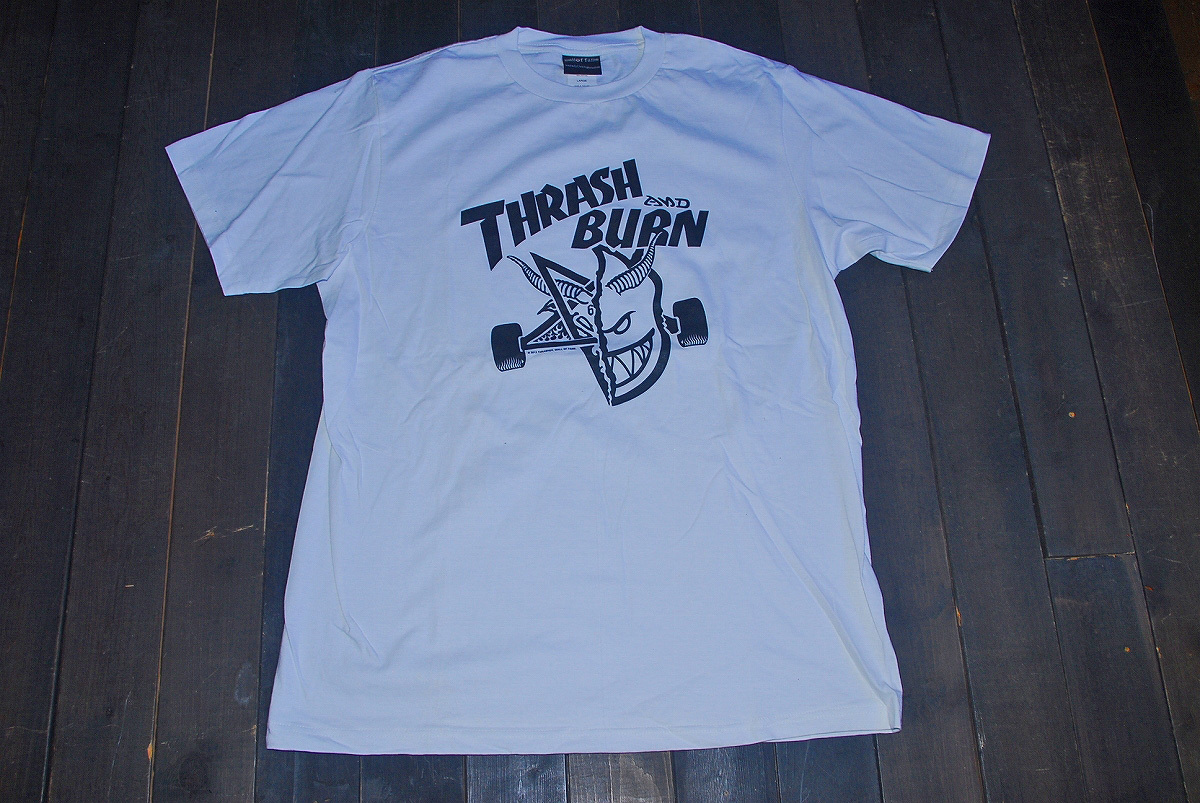 ATT30★形とても良い！★おしゃれなTシャツ★白/ホワイト/★L★倉庫保管の未