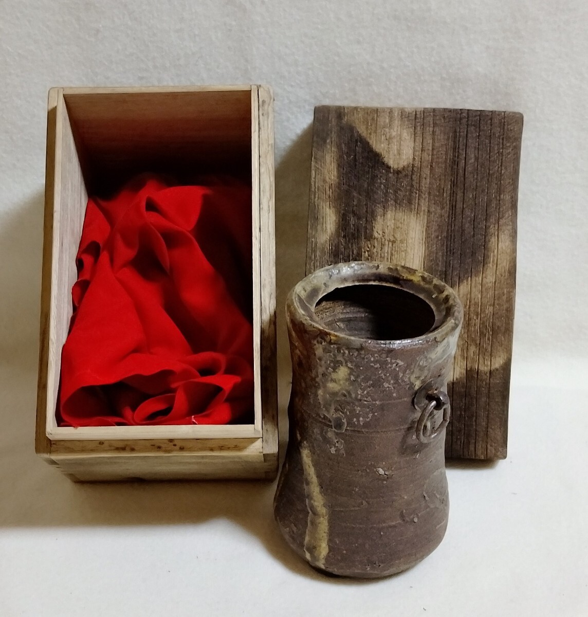 甕　民藝骨董　古丹波？ 24191 古丹波 (肩衝丸形三椒壷) – アート飛田