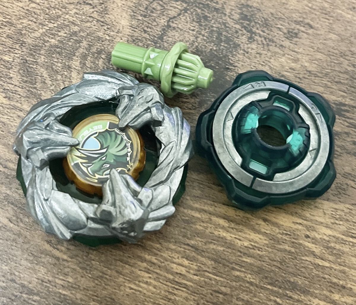 【匿名配送】Beyblade ベイブレード　大量　玩具　まとめ売り　現状品 BEYBLADE X ベイブレードエックス BX-02 スターター ヘルズ