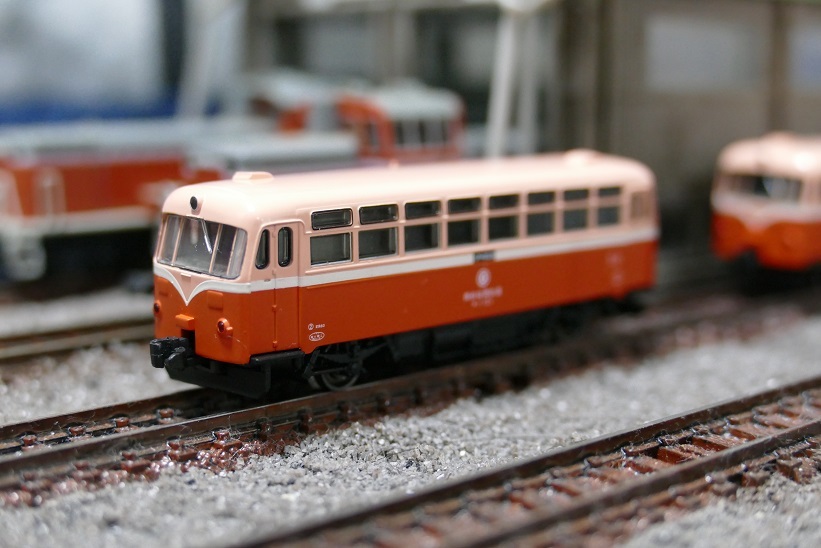 キハ101 停留所？　フィギュア　セット Yahoo!オークション -「キハ101」(Nゲージ) (鉄道模型)の落札