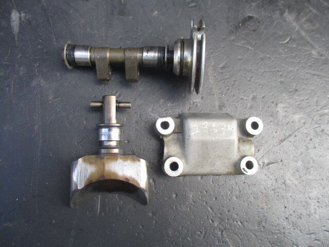 XJ400 ヘッドカバー　カムシャフトセット XJ400 ヘッドカバー カムシャフトセット