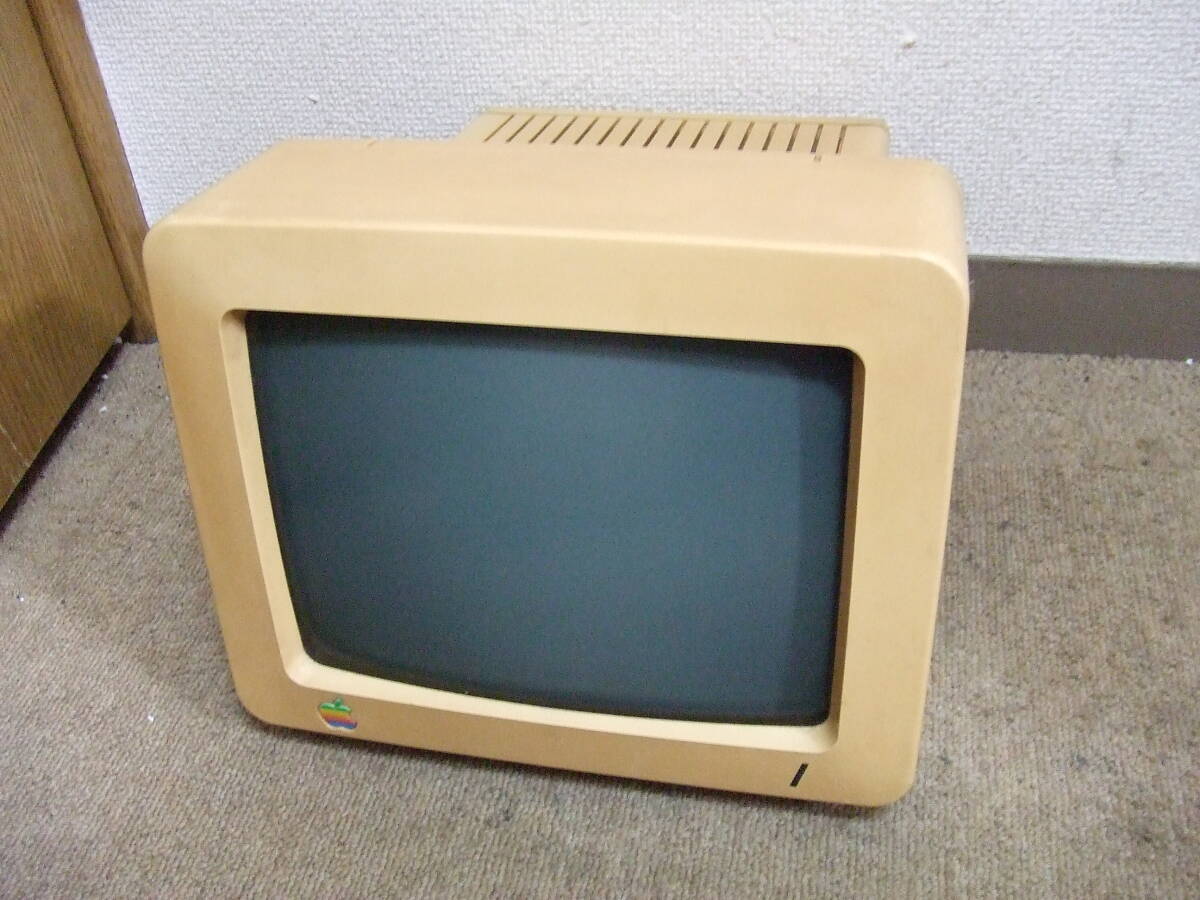 稀少‼️昭和レトロブラウン管モニタースタンドのみ 時代は平成レトロ。450円で買った85Hzモニターが熱い（色んな