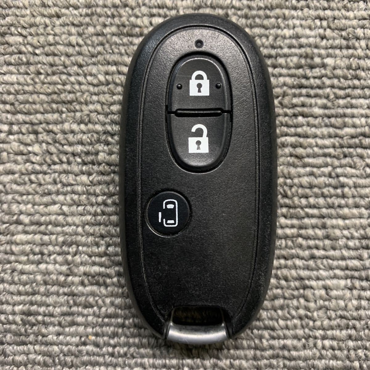 Yahoo!オークション -「スズキ純正キーレスリモコン」の落札相場