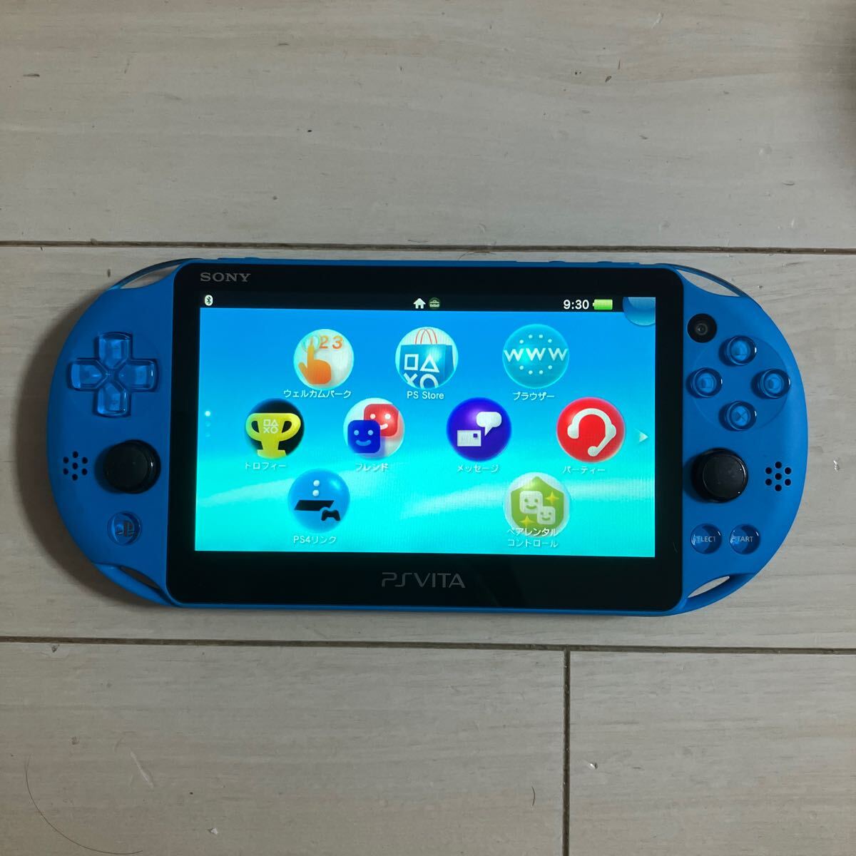 SIE PlayStation Vita (プレイステーション ヴィータ) Wi-Fi