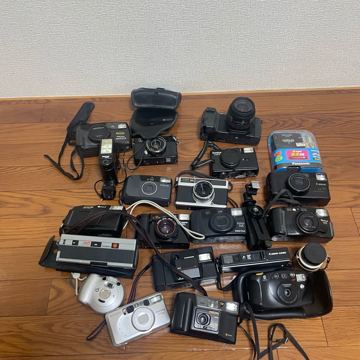 フィルムカメラ ジャンク扱い出品 2025年最新】ジャンク (まとめ 大量 セット) - フィルムカメラの