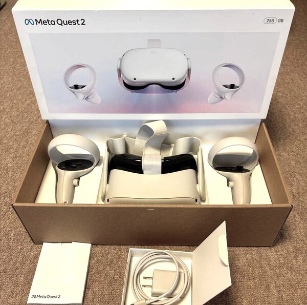 Meta Quest 2 256GB VR 付属外ヘッドセット付