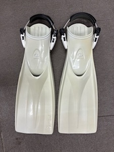 TUSA★Morbi★Lサイズ★スプリングストラップ装備★【ほぼ未使用】白★26-28cm★ダイビング用ラバーフィン★処分大特価!