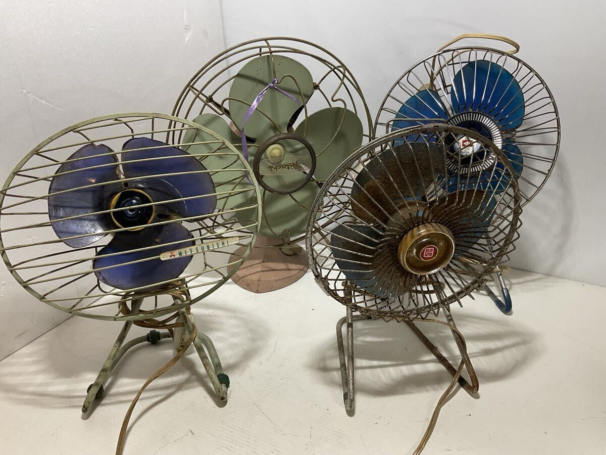 昭和レトロ!! 日立 扇風機 デスクファン ジャンク品 2025年最新】Yahoo!オークション -レトロ扇風機 日立の中古品