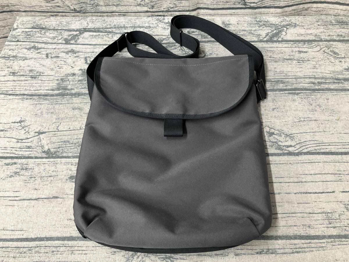 未使用品　マーガレットハウエル×POTER A4ショルダーバッグ 未使用品 マーガレットハウエル×POTER A4ショルダーバッグ 楽天
