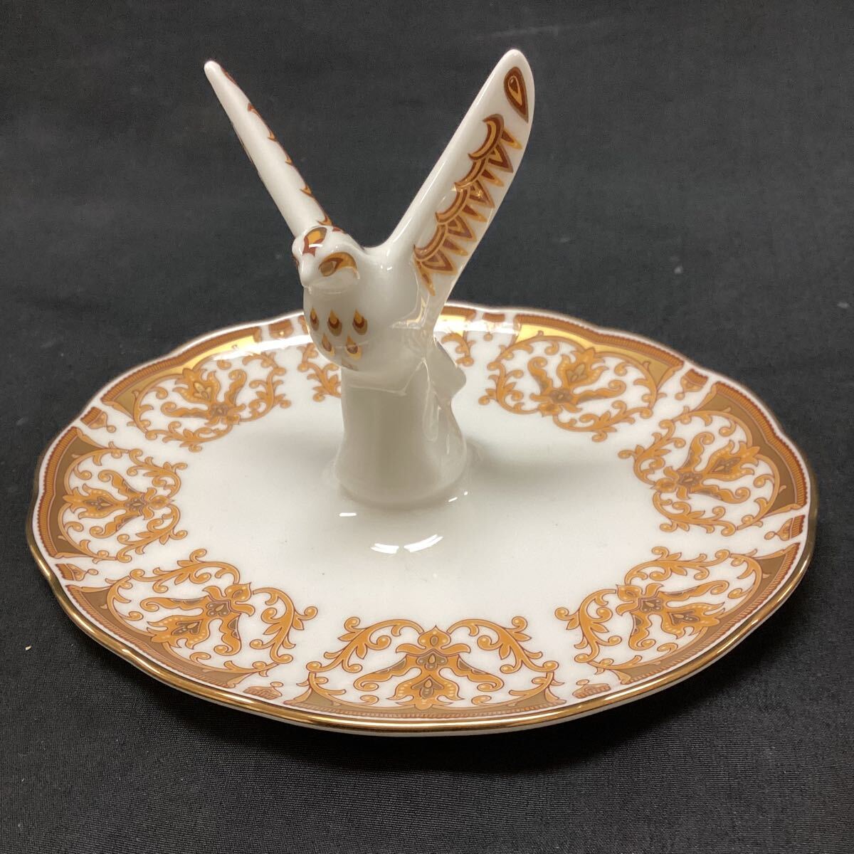 ノリタケ　未使用品　電話機 D-006A1　紅梅　田村電機 Noritake / ノリタケ 日本陶器 電話機 D-006A1 野ばら - メルカリ