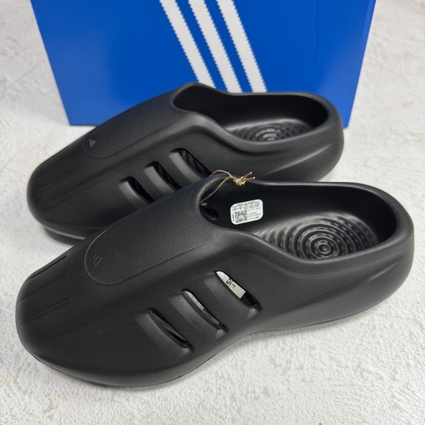 25.5cm 新品未使用 adidas adiFOM Infinity Mule アディダス アディフォーム インフィニティ ミュール シューズ スニーカー 黒 箱有り