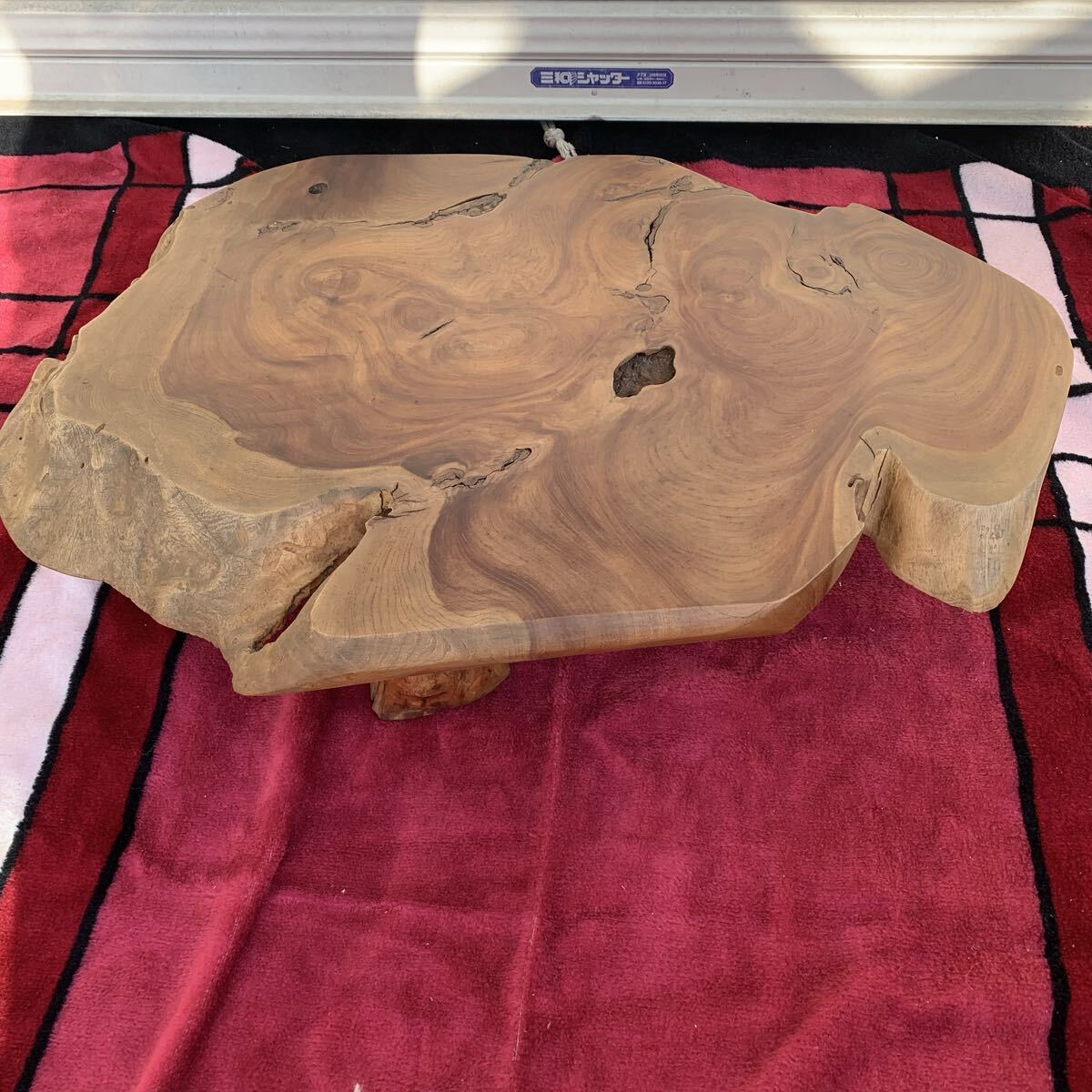 古家具アンティーク◾️木製無垢材 一枚板 裁板 / 踏み台 ディスプレイ台 飾り台 古家具アンティーク◾️木製無垢材 一枚板 裁板 / 踏み台