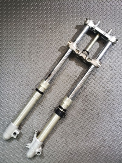 ホンダ XR250 '95年式 フロントフォーク左右 中古品 MD30 2025年最新】Yahoo!オークション -xr250 md30 フロントフォーク