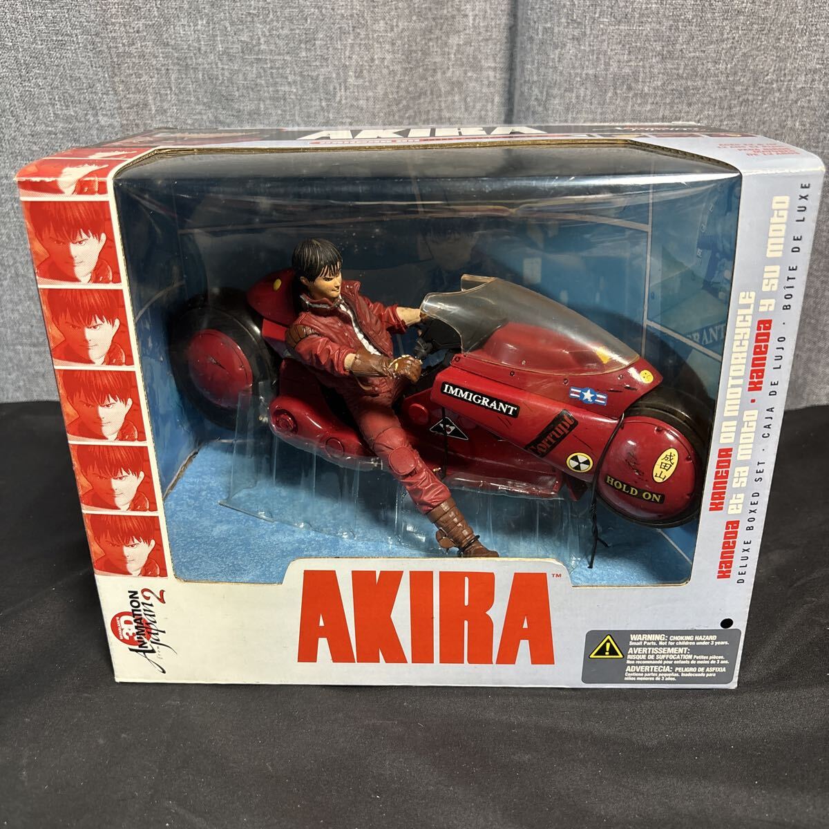 AKIRA　アキラ　マクファーレントイズ 5点セット箱無し AKIRA アキラ マクファーレントイズ 5点セット箱無し Amazon