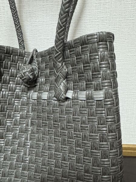 【レアな木目調デザイン】 プラカゴ メルカド トートバッグ ハンドメイド パサール かごバッグ 軽量 Mサイズ