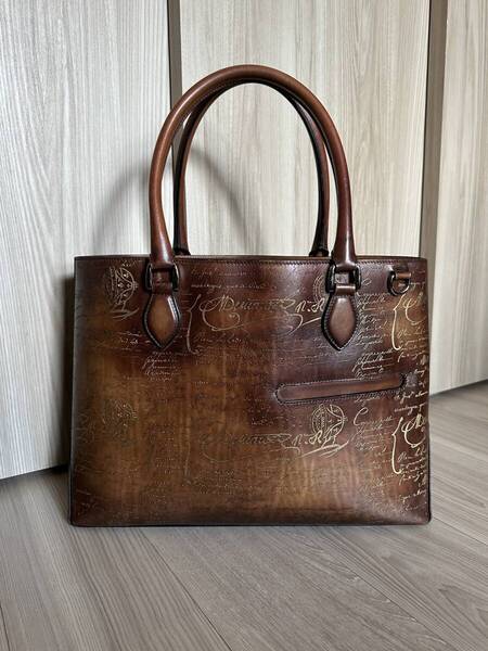 特注58万 Berluti Toujours Scrit Leather Tote Bag ベルルッティ トゥジュール スクリットレザー トートバッグ ゴールデンパティーヌ 限定