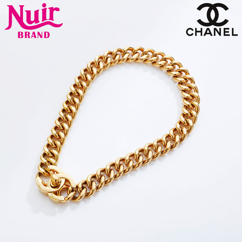 CHANEL ターンロック　ロゴ　ゴールドネックレス ★レア物★ CHANEL ターンロック ロゴ ゴールドネックレス ☆レア物☆