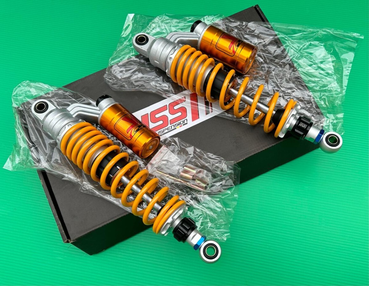 GT380 リアサスペンション 2768031_2851.jpg