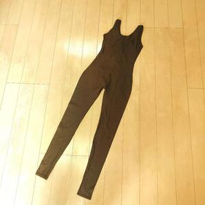 レオタード つなぎ オールインワン 踵ホールあり ノースリーブ ブラウン M相当