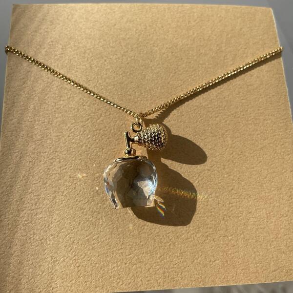 SWAROVSKIネックレス