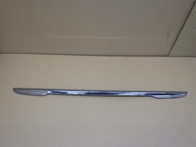 アルファード30 パックドアガーニッシュ　中古 アルファード30 パックドアガーニッシュ 中古 アルファード30