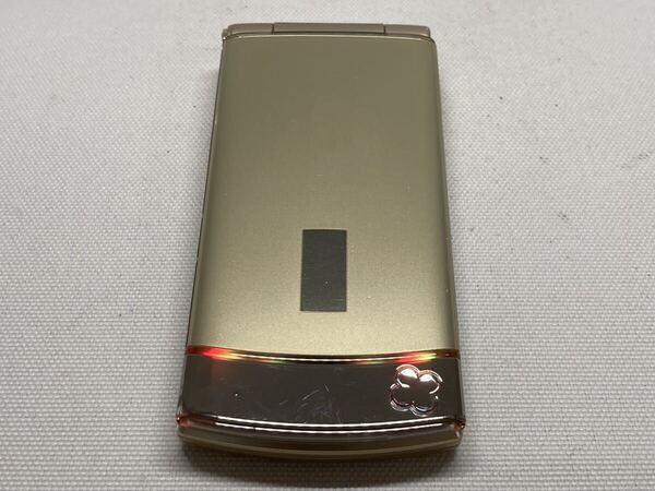 美品 docomo ドコモ F-02C FUJITSU 富士通 携帯電話 ガラケー ゴールド g710b224dd
