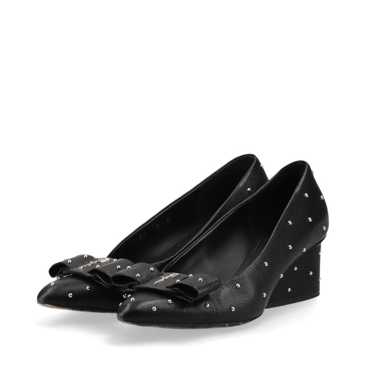 ★未使用★Salvatore Ferragamoリボン パンプス ヴァラ 8 2025年最新】Yahoo!オークション -フェラガモ ヴァラ 8の中古品