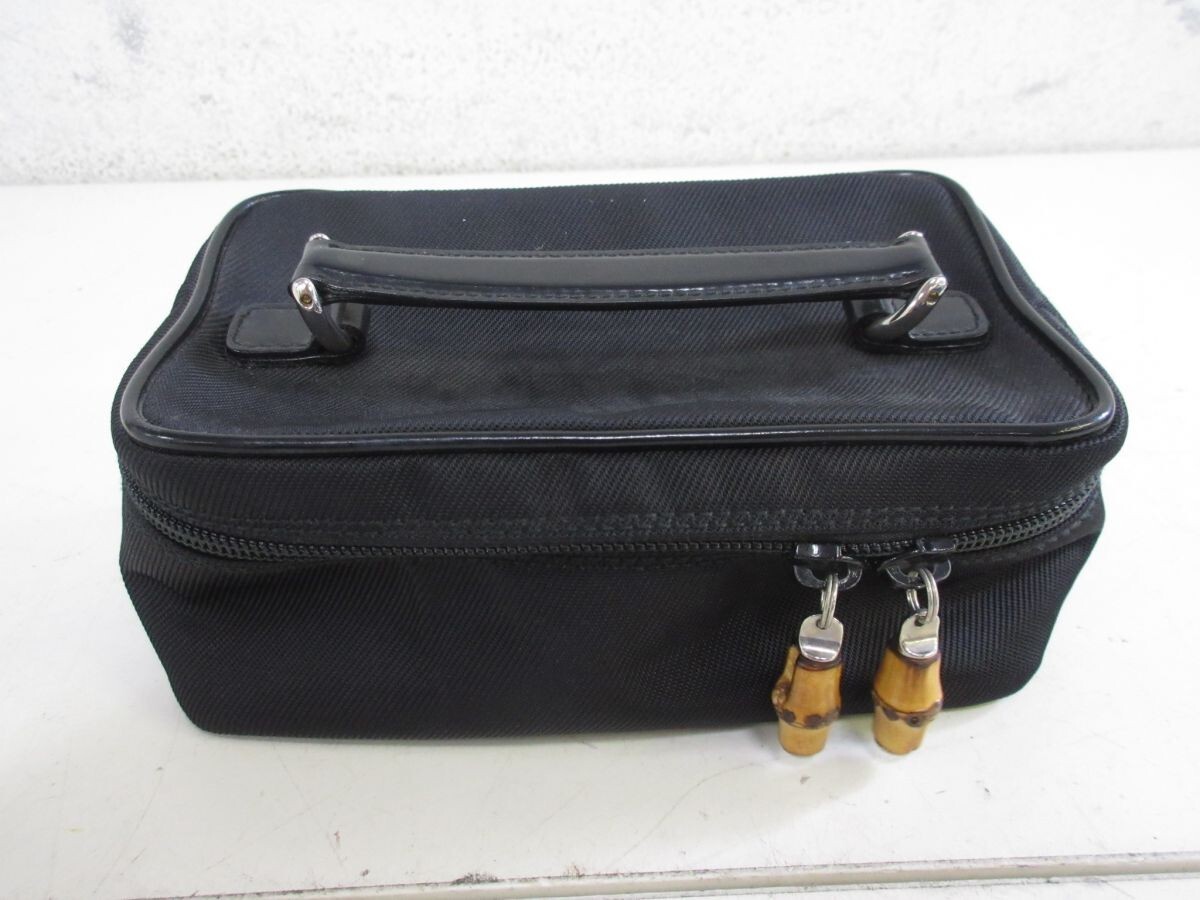 【美品】GUCCI バンブー バニティバッグ ポーチブラック ナイロン グッチ GUCCI バンブー グッチ ポーチ バニティバッグ ブラック レザー