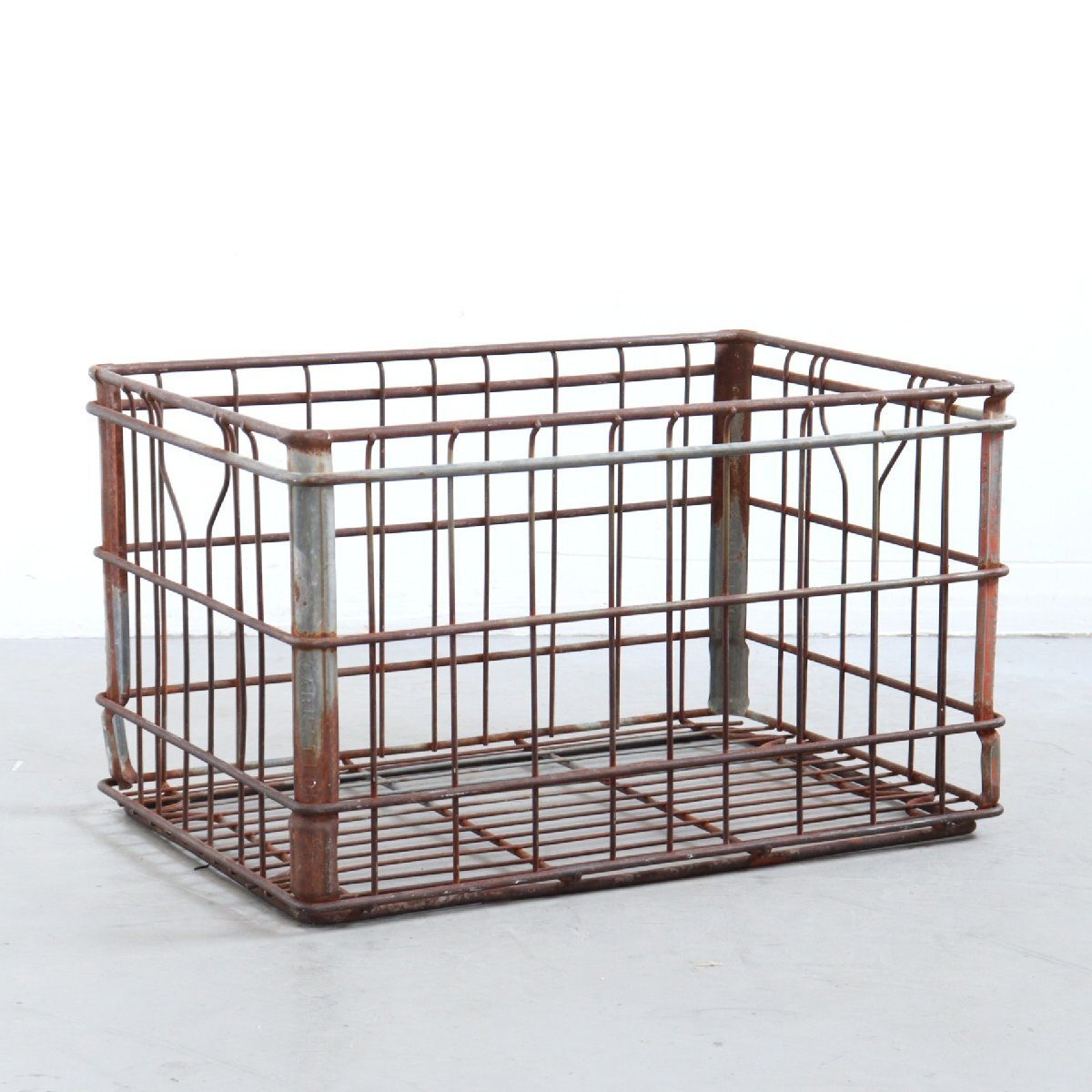 ヴィンテージ ワイヤー バスケット アイアン カゴ シャビー USA ヴィンテージ ワイヤー バスケット アイアン カゴ シャビー USA