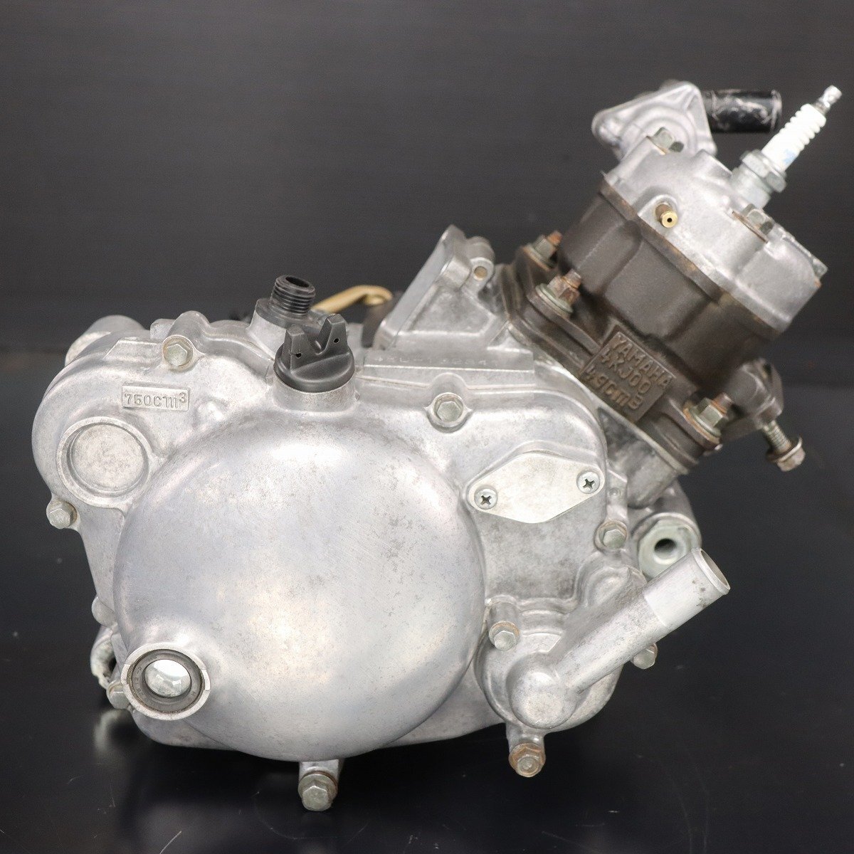 な*が様 TZM50R用純正ノーマル エンジン （ジャンク品）4EU-13345 な*が様 TZM50R用純正ノーマル エンジン （ジャンク品）4EU