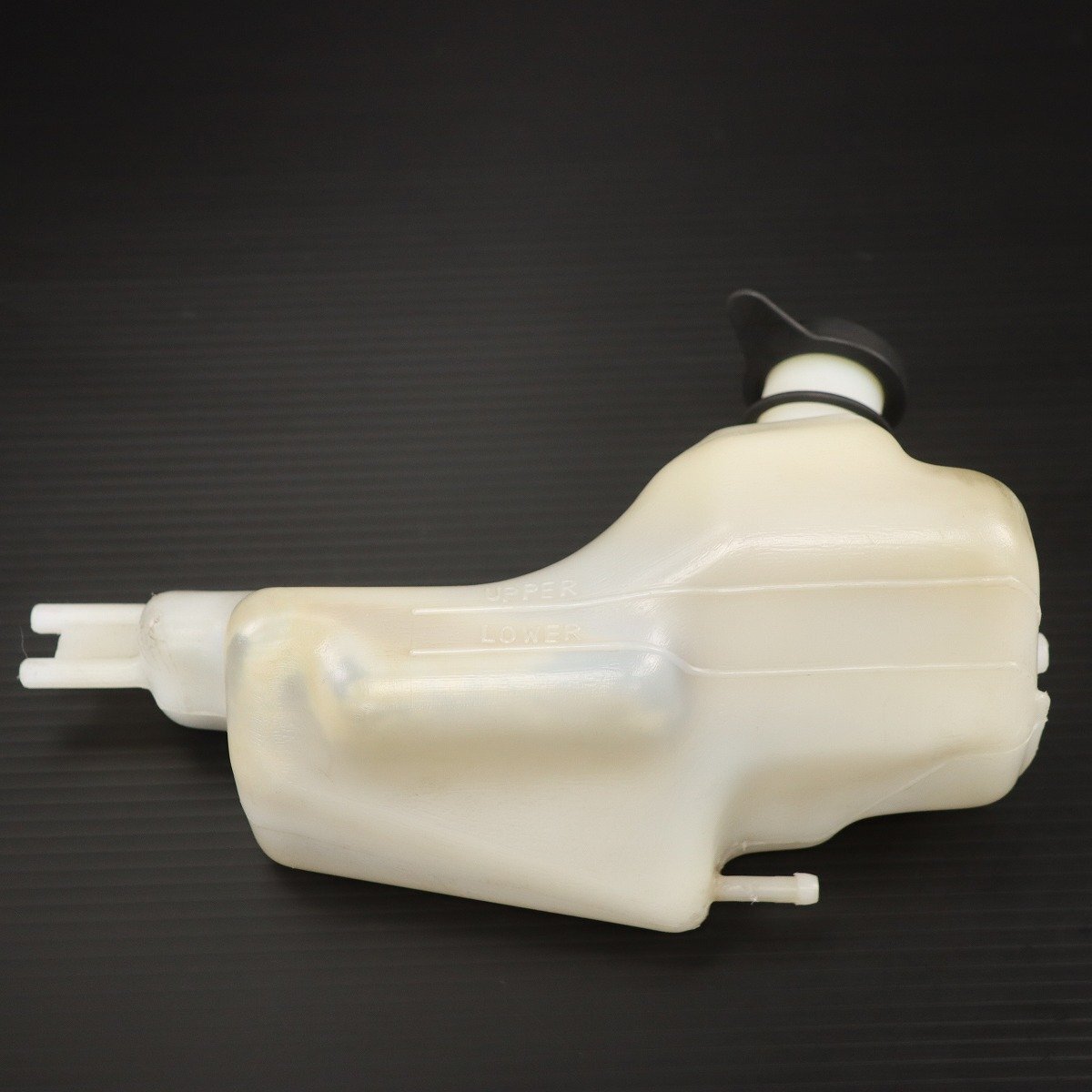 Yahoo!オークション -「cbr250rr mc22 タンク」の落札相場・落札価格