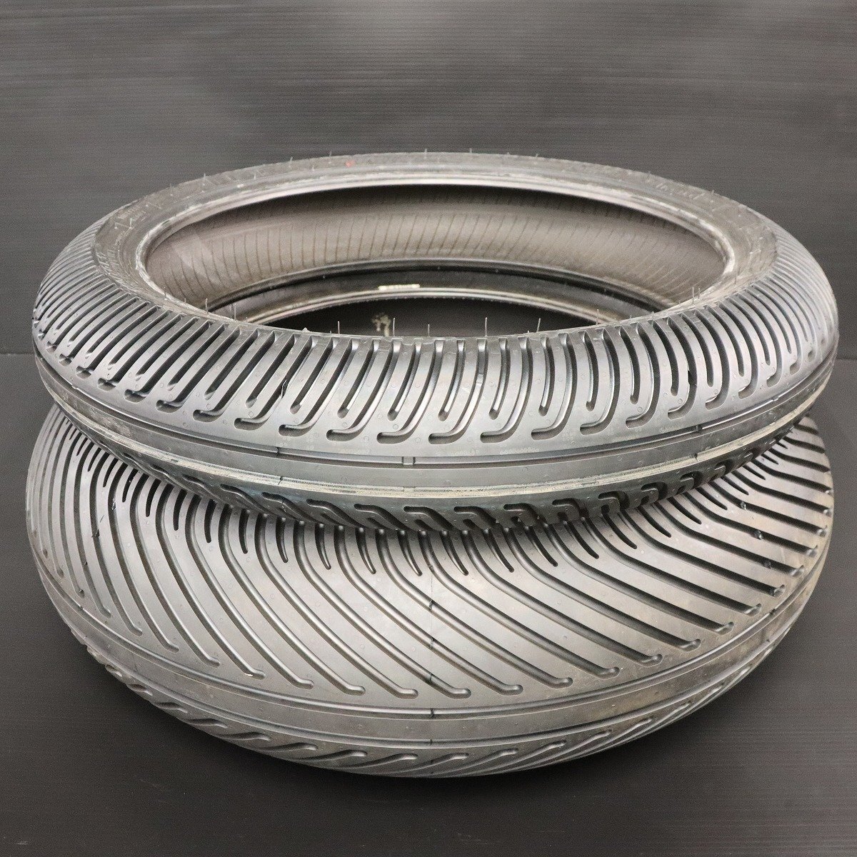 S1000RR　SPORTSMART 200/55ZR17 タイヤ中古 2025年最新】Yahoo!オークション -s1000rr(タイヤ)の中古品