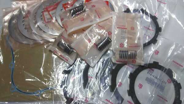 ◆◆◆送料込み◆◆CB250T CB250N CM250T クラッチ板 スプリング ガスケット 鉄プレート HONDA エンジン クラッチキット セット