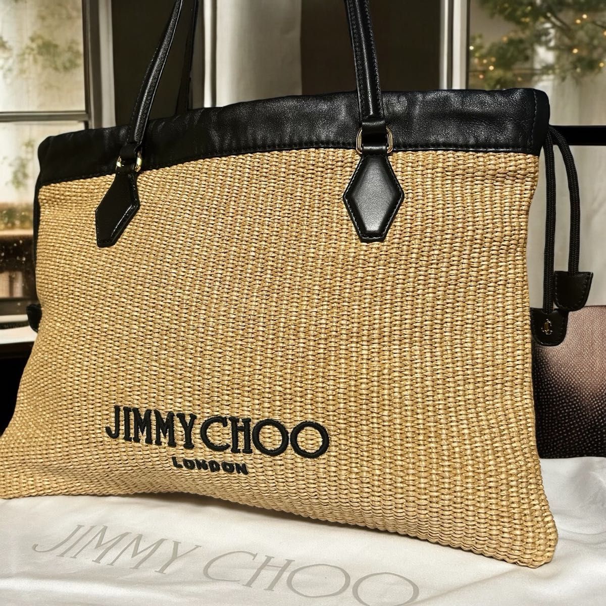 現行　極美品　ジミーチュウ　JIMMY CHOO ドローストリングトート　かごバ