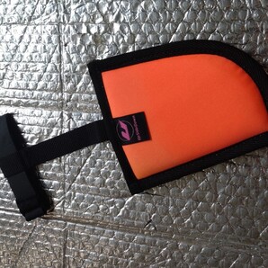 UPSIDE DOWN <税送料410円込み>アップサイド ダウン フィンカバー 蛍光オレンジ