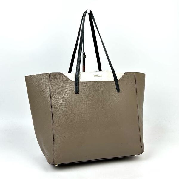 希少●FURLA フルラ ファンタジア トートバッグ 肩掛け ロゴ ゴールド金具 レザー マルチカラー 茶色 ブラウン 白 黒 A4収納可能 大容量