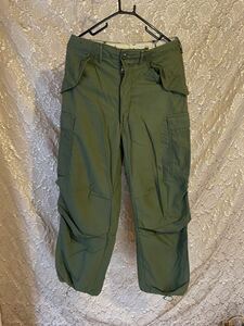 デッドストック品 ビンテージ 米軍実物 70s M-65 フィールドパンツ カーゴパンツ DSA100-74-C-1106 74年製 オリーブ系 0764