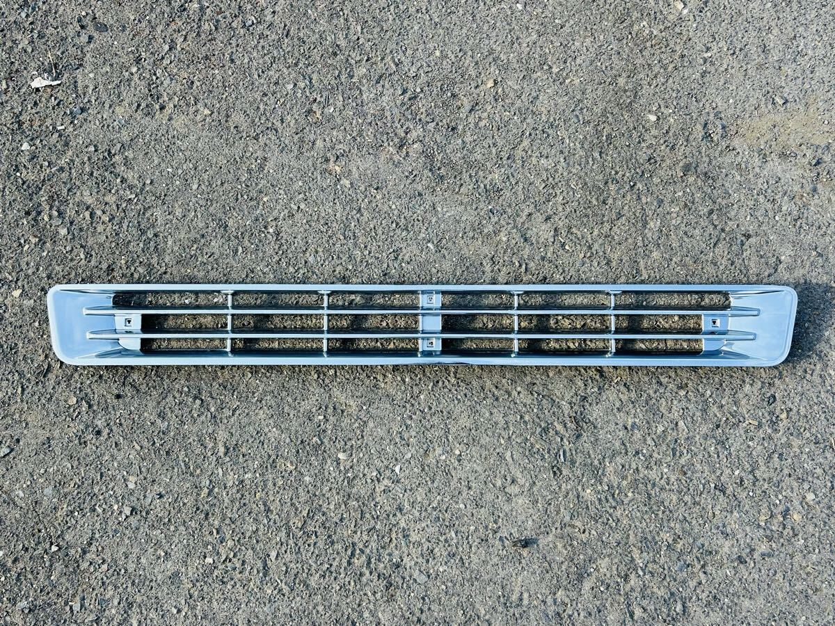 スーパーグレート2000 コーナーメッキ純正品　当時物 三菱ふそう「FUSO」スーパーグレート｜純正メッキパーツを徹底