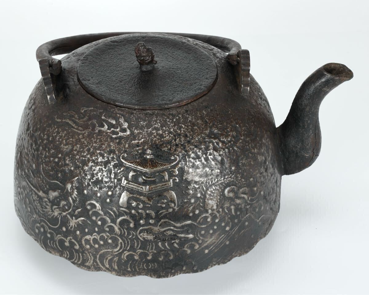 骨董品 金属製 壺 釜 Yahoo!オークション -「骨董品 壺」(鉄製) (金属工芸)の落札相場