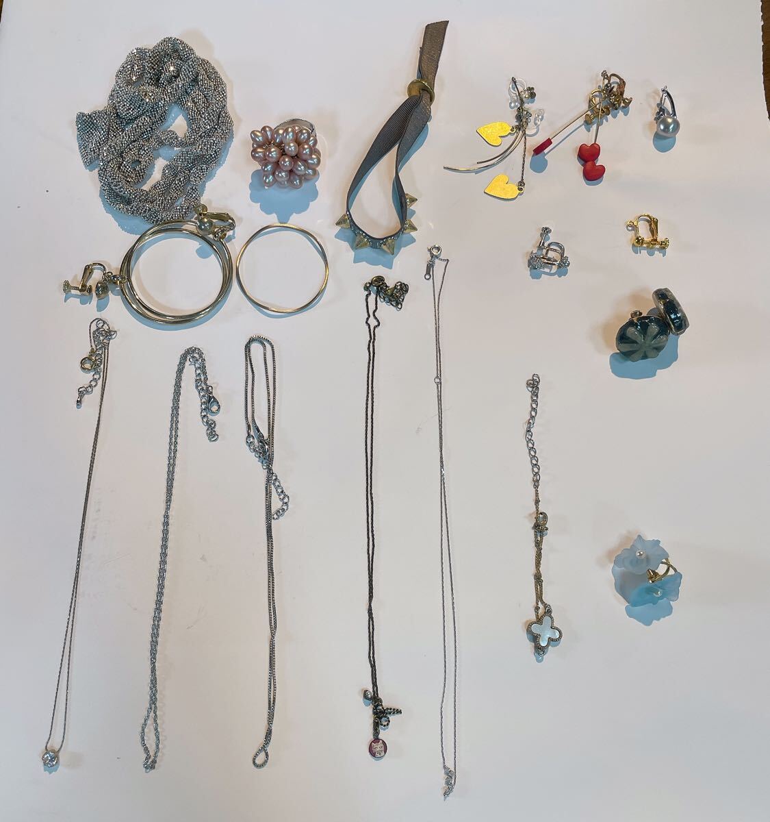 アクセサリーまとめ売り　約200点 2025年最新】Yahoo!オークション -アクセサリー まとめ売りの