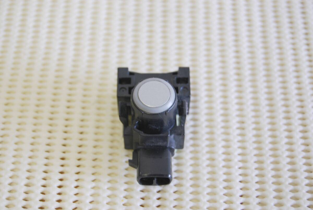 ダイハツ　クリアランスソナー　ウルトラソニックセンサー　89341-B2020-