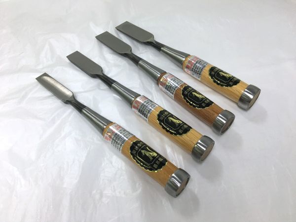 長弘面取り追入鑿八分(24ミリ) 元寿舟弘 面取追入れ鑿 8分【24mm】 白樫柄 打桂 | チハラ金物店