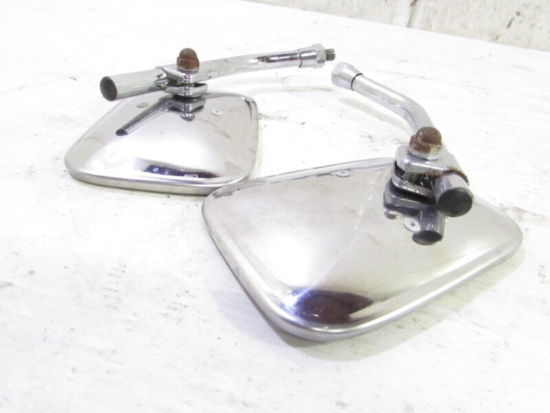 ヤマハ純正音叉マーク付きミラー左右セットその1 ヤマハ純正音叉マーク付きミラー左右セットその1 ヤマハ純正音叉