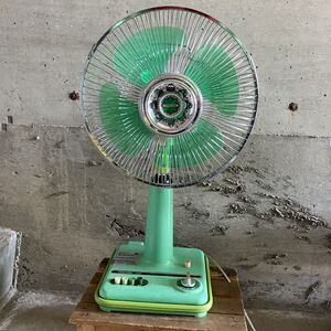 東芝 TOSHIBA H-30P40G 昭和レトロ 扇風機 グリーン 30cm 50/60Hz 動作確認済み ⑦