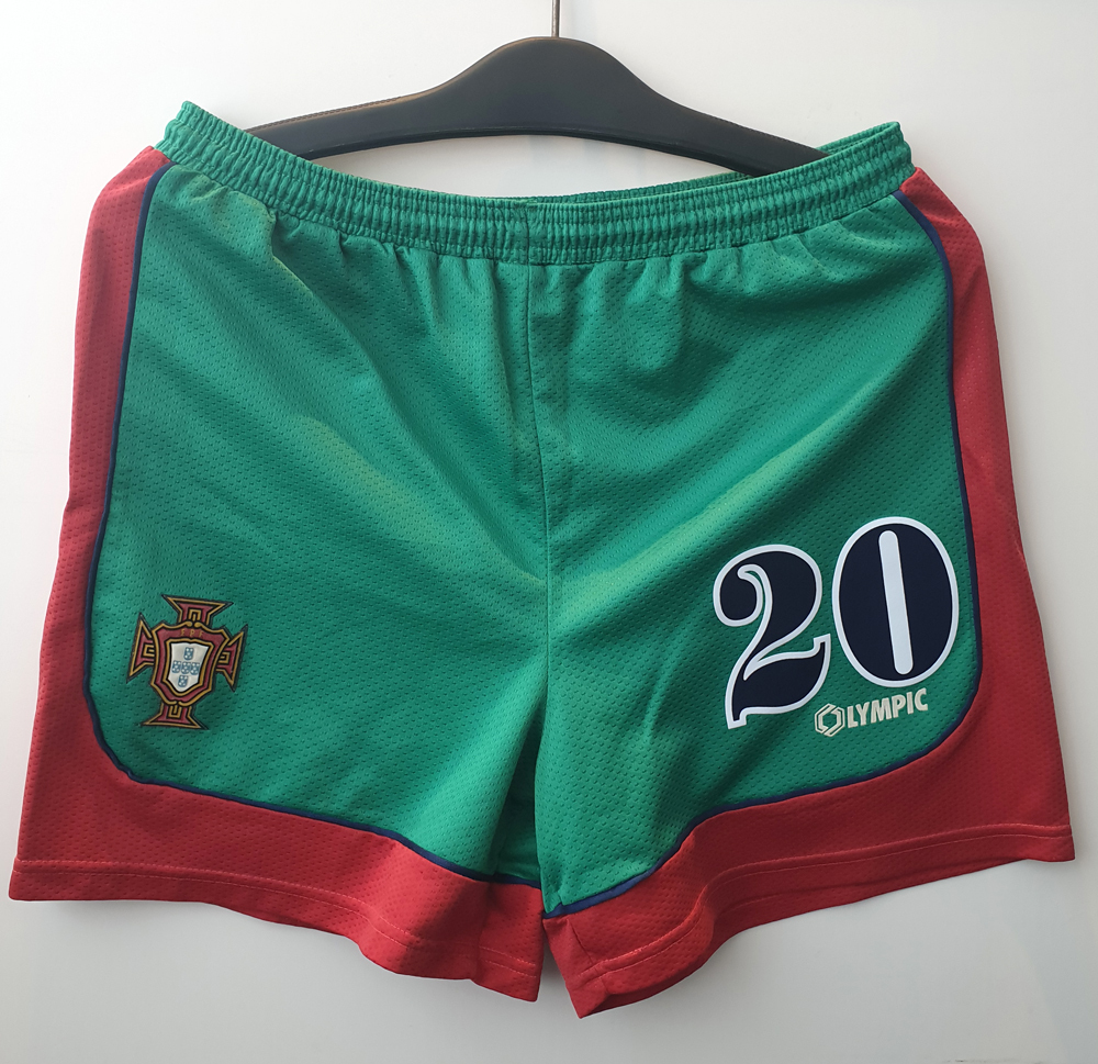 【新品タグ付き！】ポルトガル代表 ルイス・フィーゴ ノーブランドゲームシャツ M 新品タグ付き！】ポルトガル代表 ルイス・フィーゴ ノーブランド