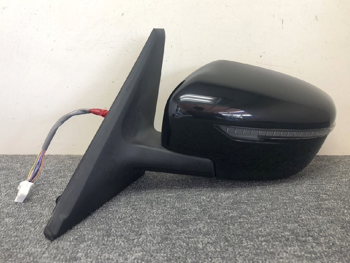 未使用c27セレナ純正サイドミラーカバー 新品 ニッサン セレナ C27 純正 ドアミラーカバー クローム
