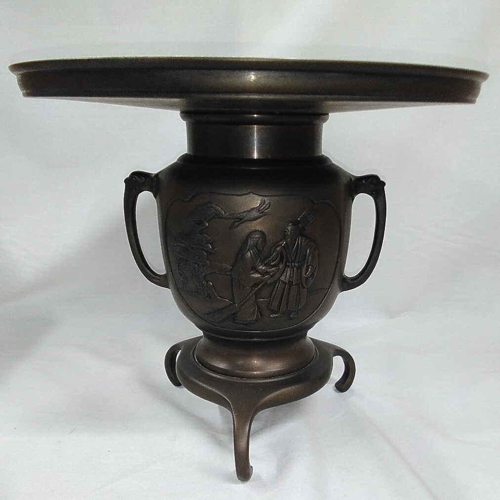 シ*イ様 銅花器 薄端 金工師 五郎三郎 恵比寿文 鯛彫双耳 三足 重さ3.6k 2025年最新】Yahoo!オークション -花器 薄端の中古品・新品・未